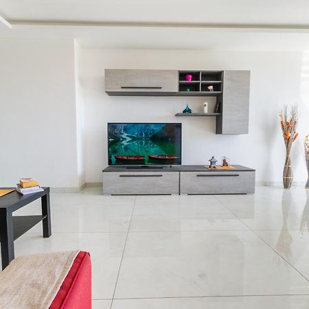 New Spacious Apartment With Amazing View Bugibba St. Paul's Bay Exteriör bild