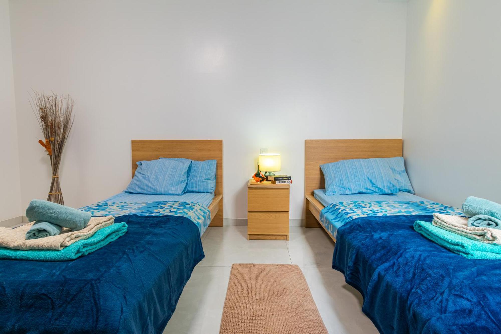New Spacious Apartment With Amazing View Bugibba St. Paul's Bay Exteriör bild