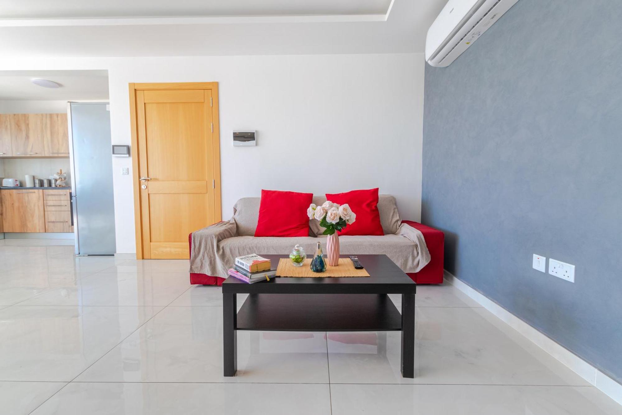 New Spacious Apartment With Amazing View Bugibba St. Paul's Bay Exteriör bild